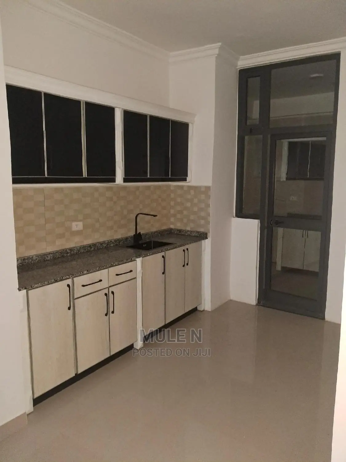 Furnished 3bdrm Apartment in ፊጋ ኖህ, Bole for sale