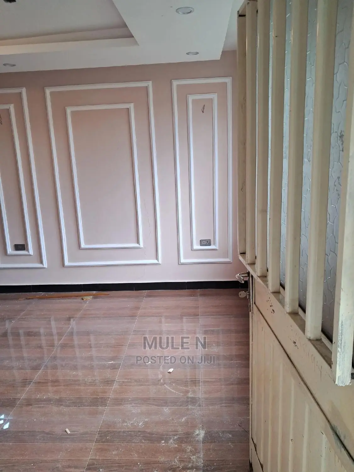 Furnished 1bdrm Condo in ኣባዶ ኮንደሚኒየም, Yeka for sale