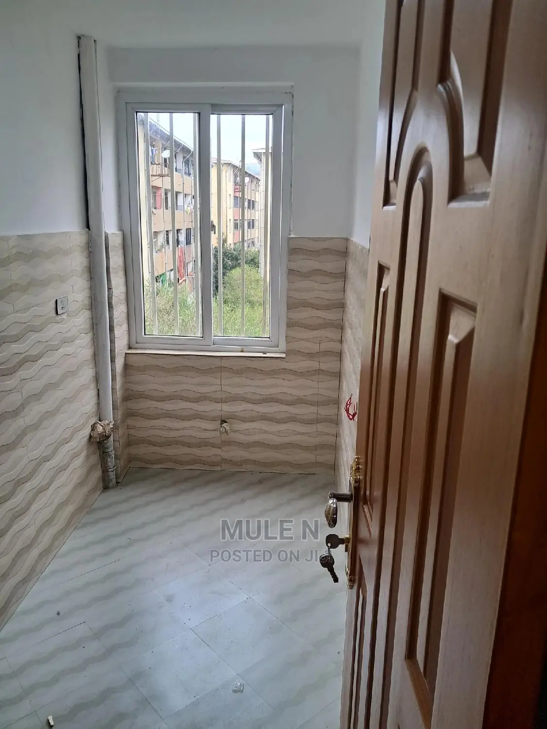 Furnished 1bdrm Condo in ኣባዶ ኮንደሚኒየም, Yeka for sale