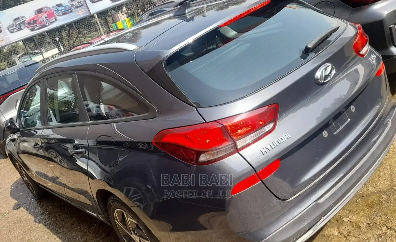 New Hyundai i30 2022 Gray