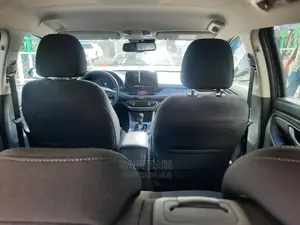 New Hyundai i30 2022 Gray