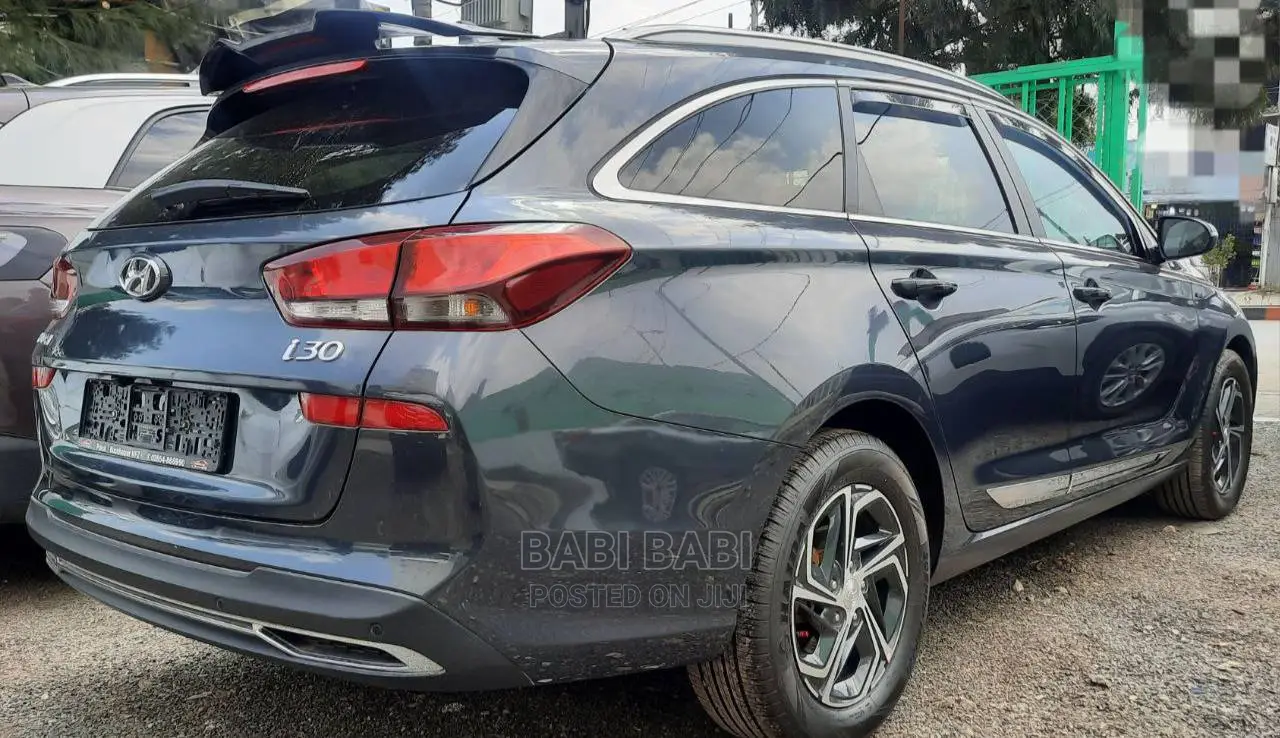New Hyundai i30 2022 Gray