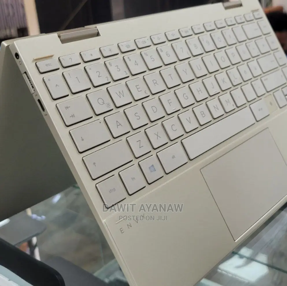 New Laptop HP Envy 14 8GB Intel Core I5 SSD 512GB