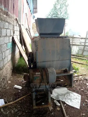 የሚሸጡ ፕላስቲክ ሪሳይክል Plastic Recye Machine