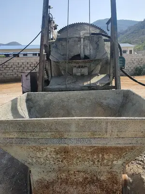 ሁለት የብሎኬት ማሽን Block Making Machine