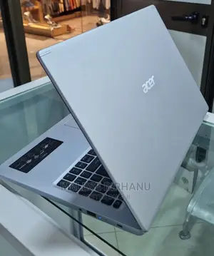 Photo - New Laptop Acer Aspire 5 8GB AMD Ryzen 5 SSD 512GB