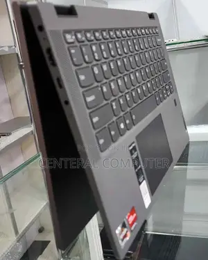 New Laptop Lenovo 16GB AMD Ryzen 7 SSD 512GB