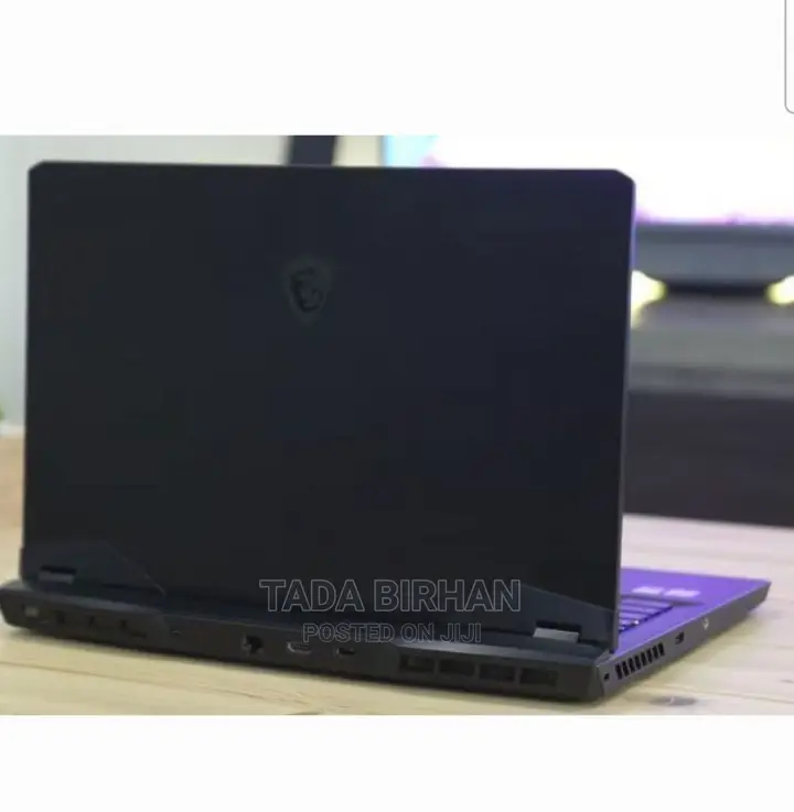 New Laptop MSI GP75 Leopard 16GB Intel Core I7 SSD 1T