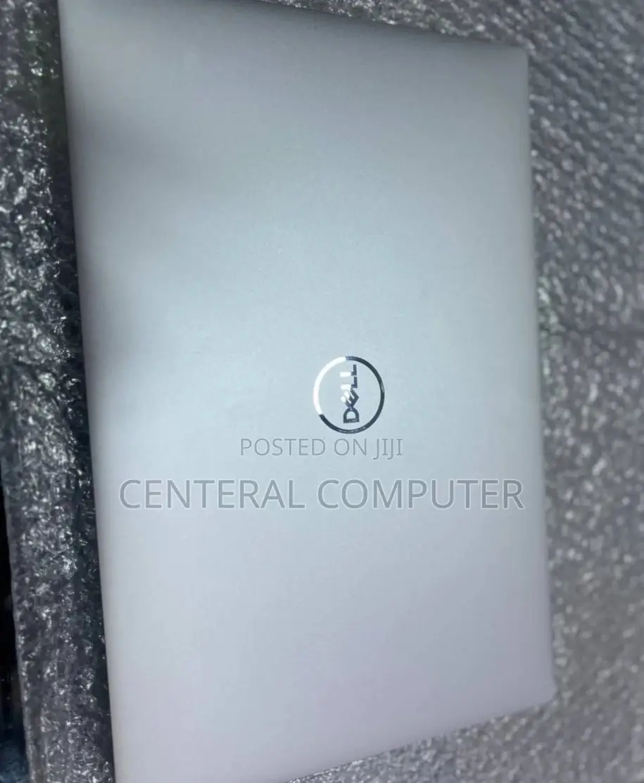 New Laptop Dell XPS 13 9370 32GB Intel Core I9 SSD 512GB