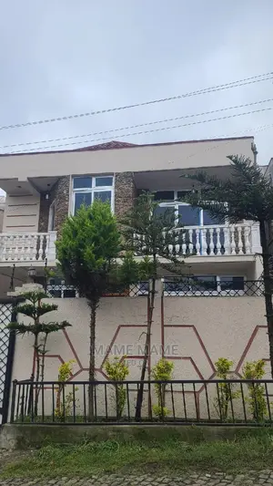 4bdrm House in Addis Abeba, Bole for sale