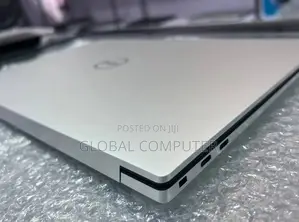 New Laptop Dell XPS 15 (9530) 32GB Intel Core I7 SSD 512GB