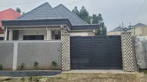 3bdrm Villa in Addis Abeba, Bole for sale