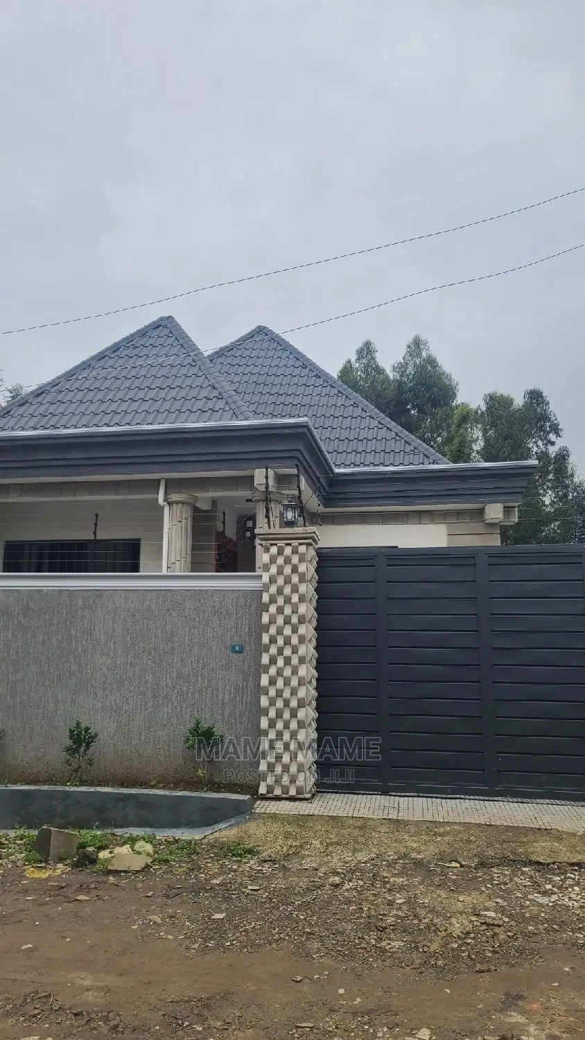 3bdrm Villa in Addis Abeba, Bole for sale