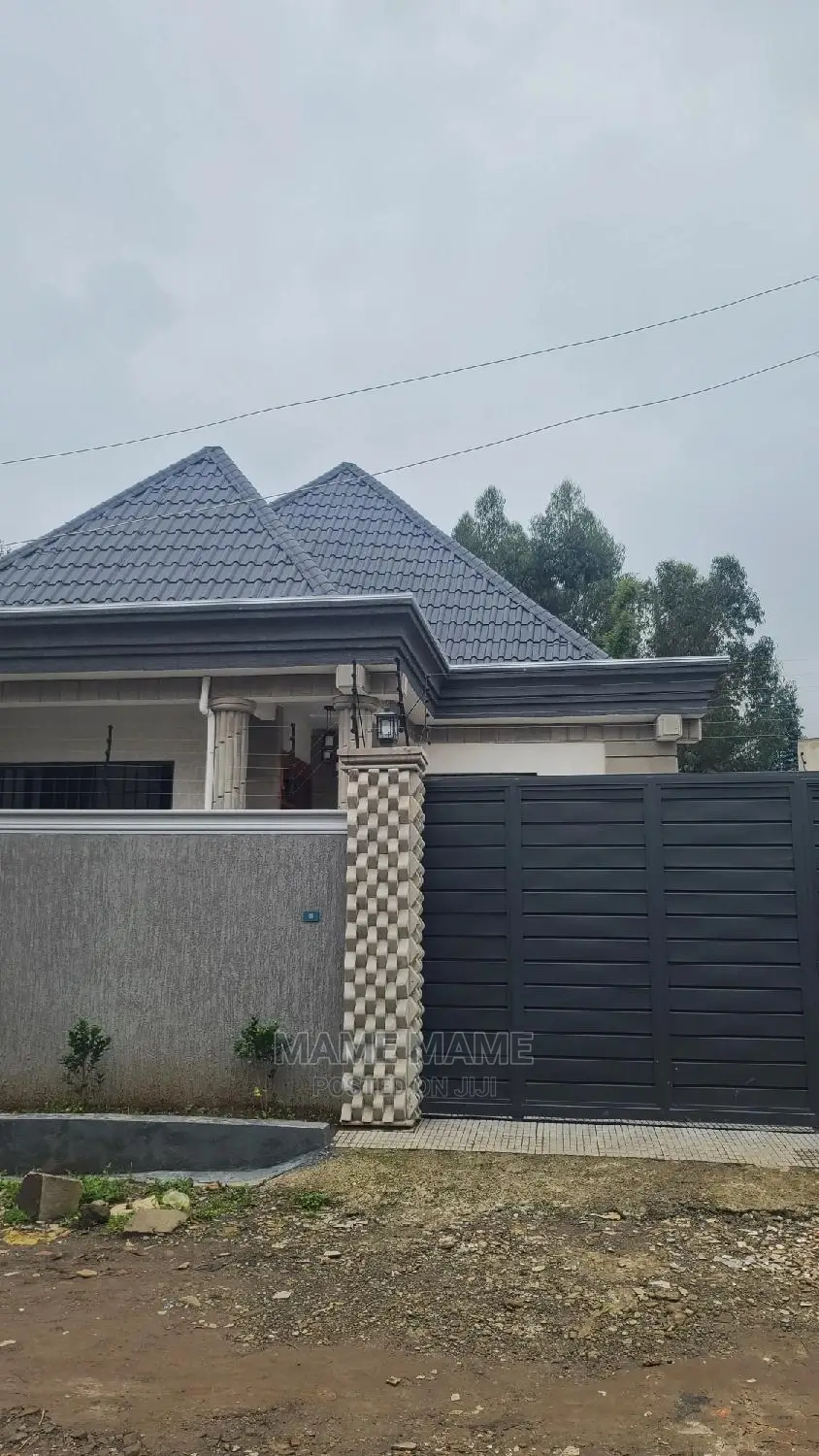 3bdrm Villa in Addis Abeba, Bole for sale