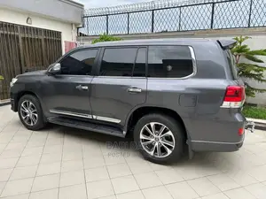 Toyota Land Cruiser 2020 Gray