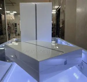 New Apple iPad 10.2 (2021) 64 GB Gray