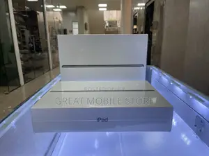 Photo - New Apple iPad 10.2 (2021) 64 GB Gray