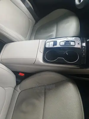 Hyundai Tucson 2021 Silver