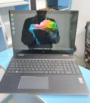 New Laptop HP Spectre X360 16GB Intel Core I7 SSD 512GB