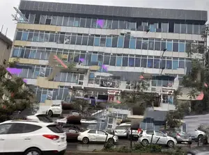 Total 2611M2 Building Rest on 600M2 G+5