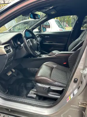 Toyota C-HR 2017 Silver