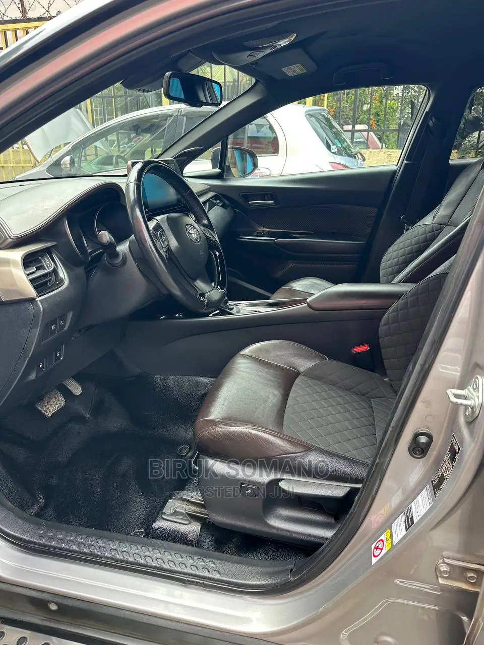 Toyota C-HR 2017 Silver