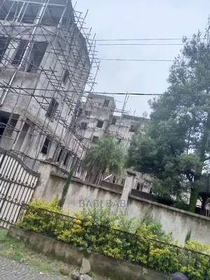 Photo - G+4 Building for Sale 1500M2 Building Rest on 1000M2