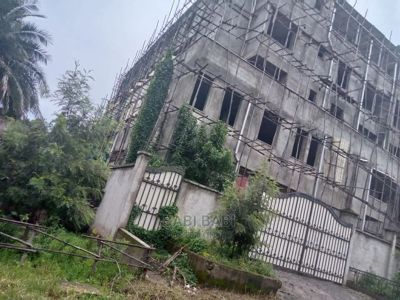 G+4 Building for Sale 1500M2 Building Rest on 1000M2