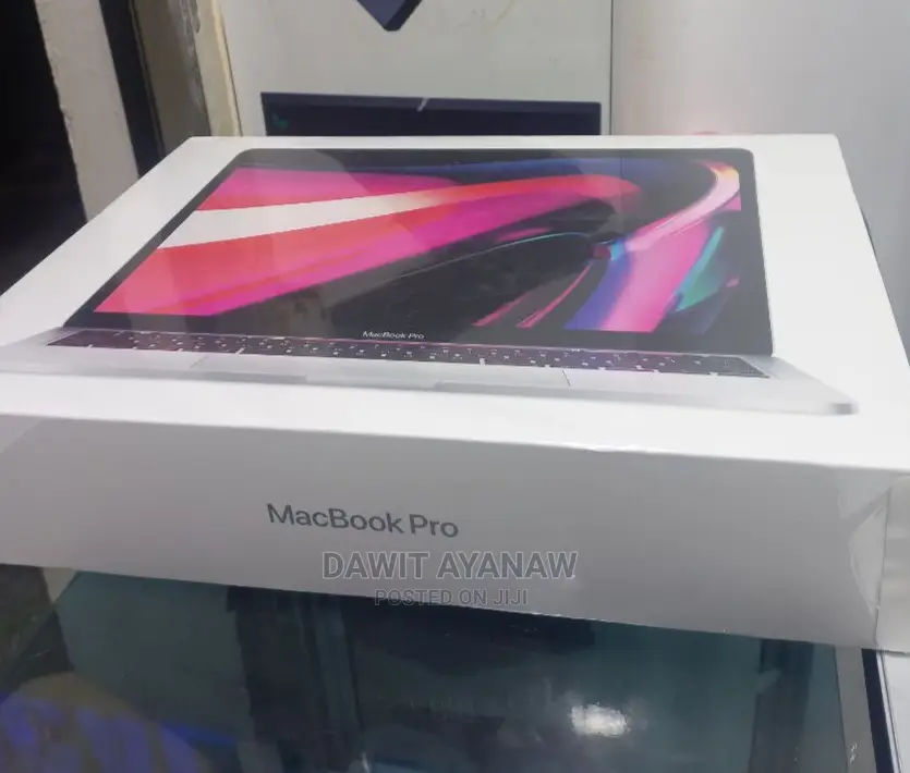 New Laptop Apple MacBook Pro 2022 M2 8GB Apple M2 SSD 256GB