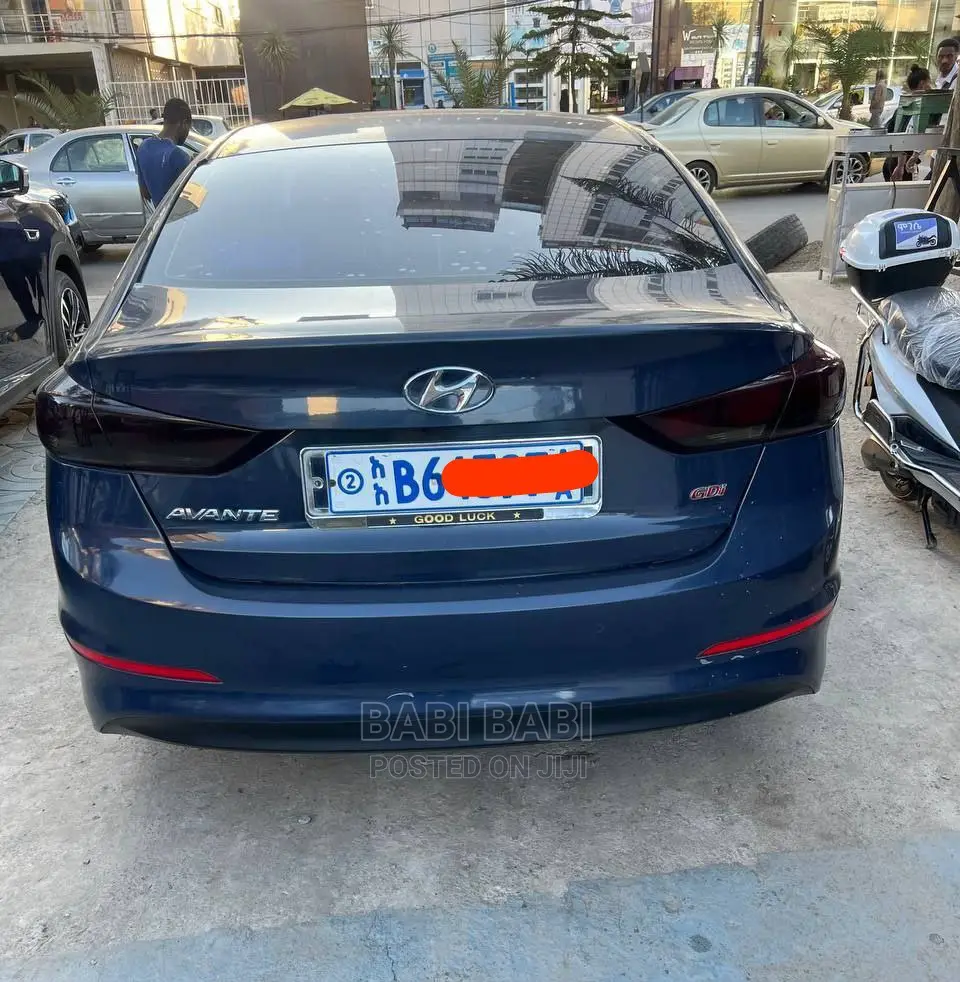 Hyundai Avante 2017 Matt Black