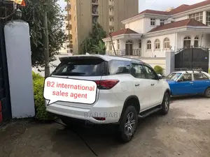 Toyota Fortuner 2020 White