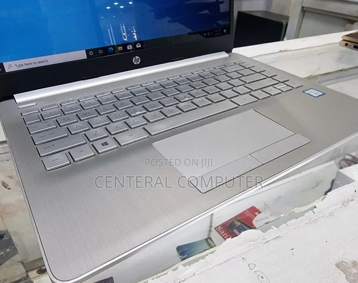 New Laptop HP Stream Notebook 8GB Intel Core I5 HDD 1T