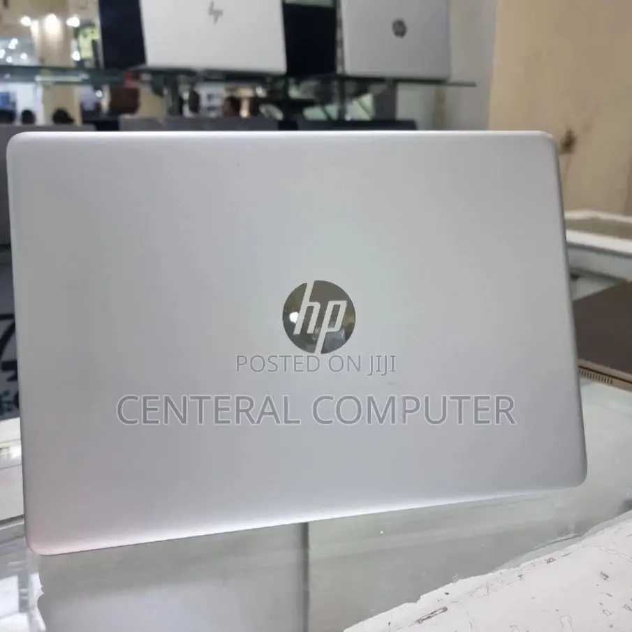 New Laptop HP Stream Notebook 8GB Intel Core I5 HDD 1T
