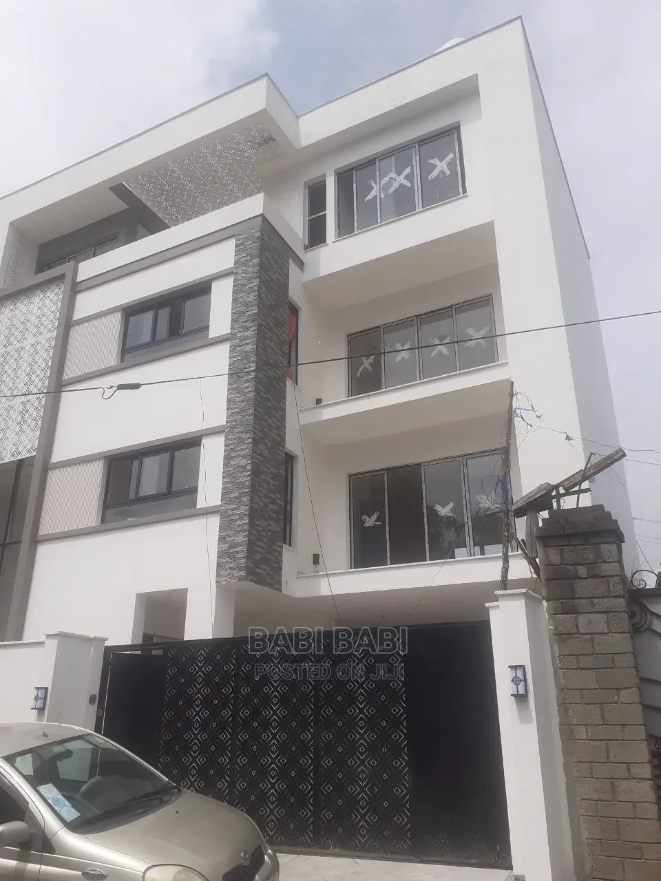 9bdrm House in G+3 Gurd Shola Area, Bole for sale