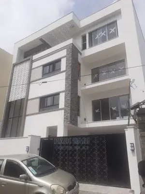 9bdrm House in G+3 Gurd Shola Area, Bole for sale