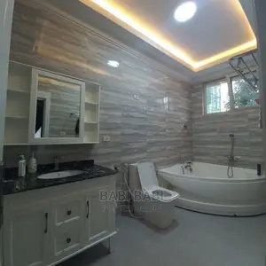 8bdrm House in G+1 Luxury On Semmit, Bole for sale