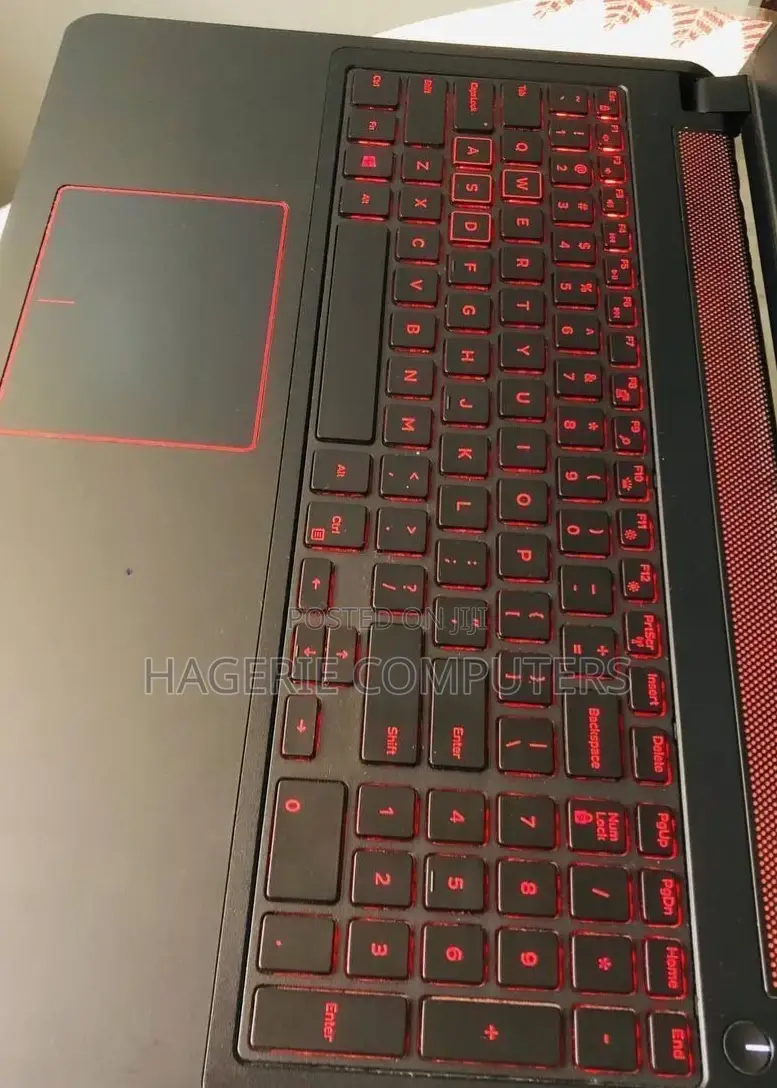 New Laptop Dell Inspiron 15 8GB Intel Core I5 HDD+SSD 1.5T