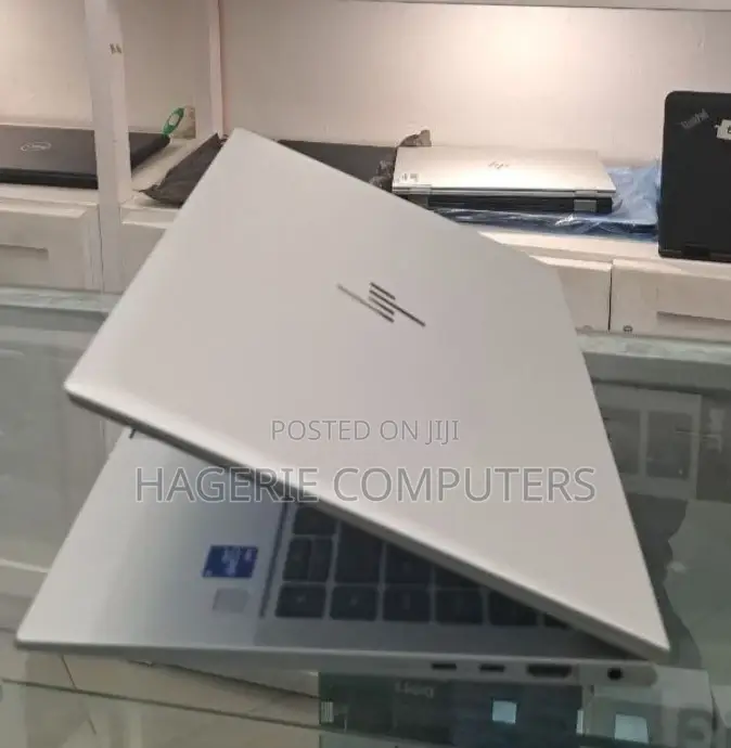 New Laptop HP EliteBook 840 G8 8GB SSD 512GB