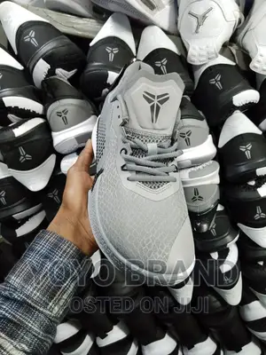 Photo - Orgiinal Nike Shoes for Mens