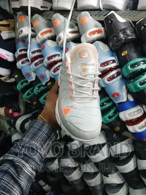 Orginal Nike Tn Shoes