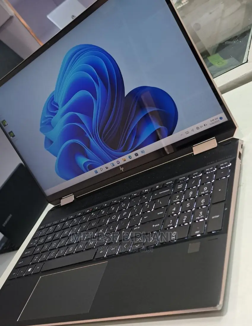 New Laptop HP Spectre 16GB Intel Core I7 SSD 512GB