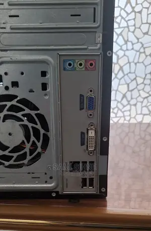 Desktop Computer HP 4GB Intel Core I3 HDD 500GB