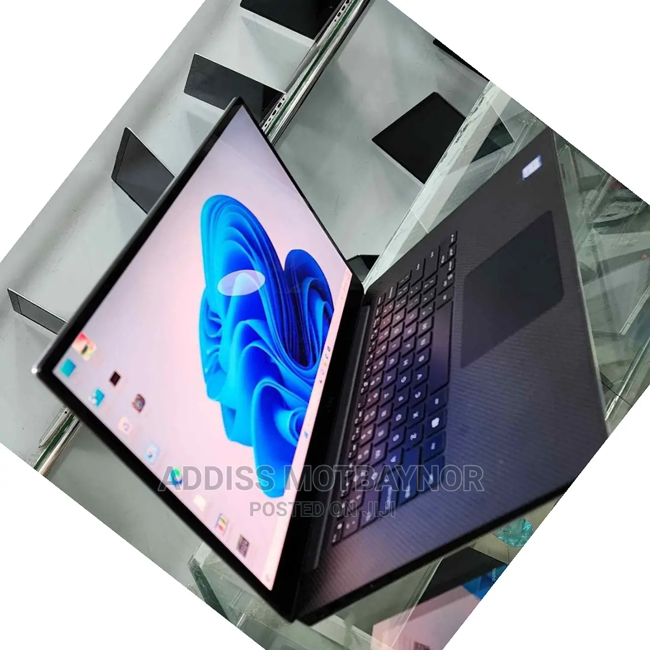 New Laptop Dell Inspiron 15 16GB Intel Core i9 SSD 512GB