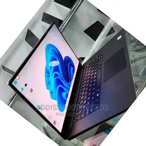 Photo - New Laptop Dell Inspiron 15 16GB Intel Core i9 SSD 512GB