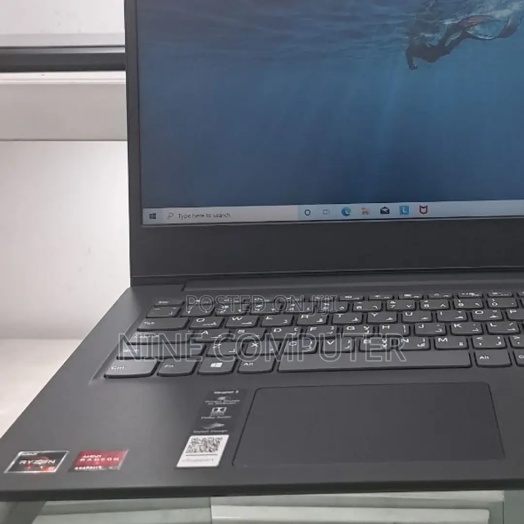 New Laptop Lenovo Ideapad 3 8GB AMD Ryzen 5 SSD 256GB