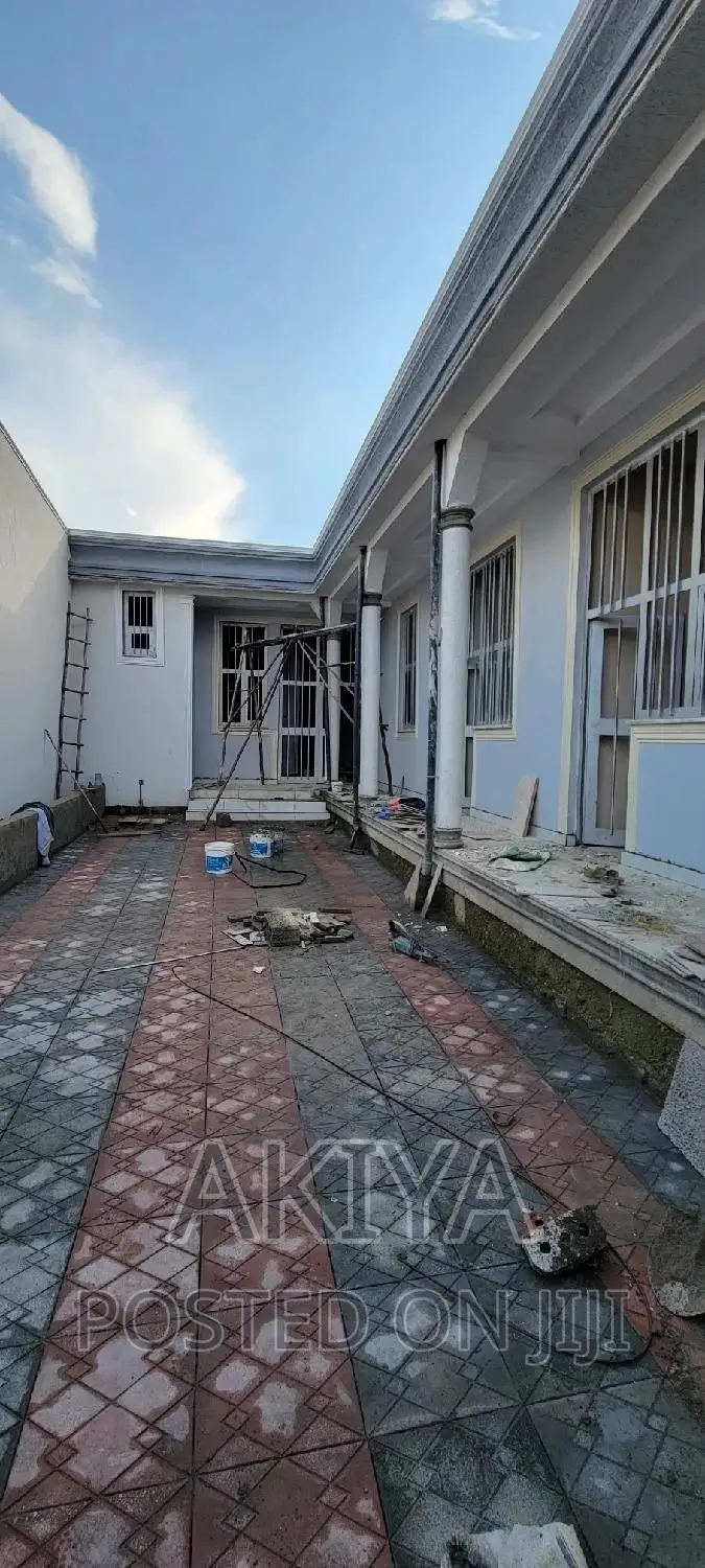 Furnished 4bdrm House in House, Oromia-Finfinne for sale