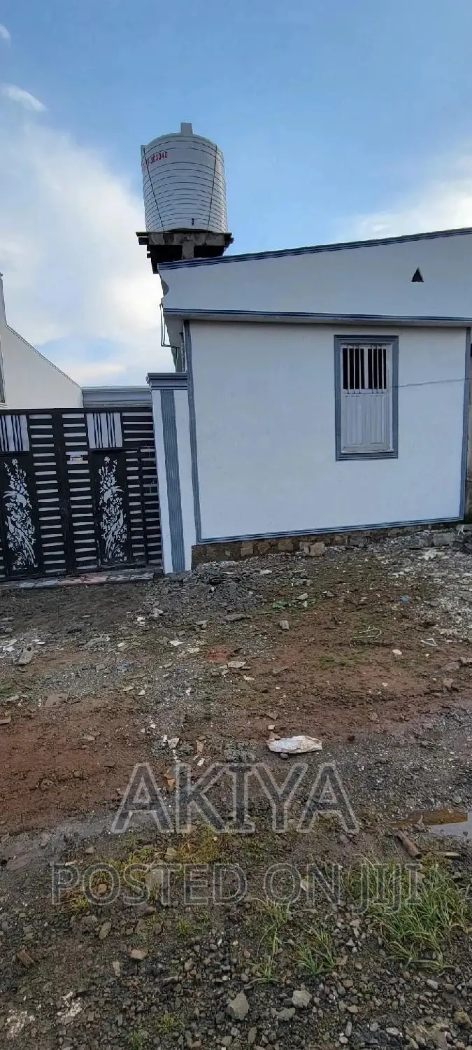 Furnished 4bdrm House in House, Oromia-Finfinne for sale
