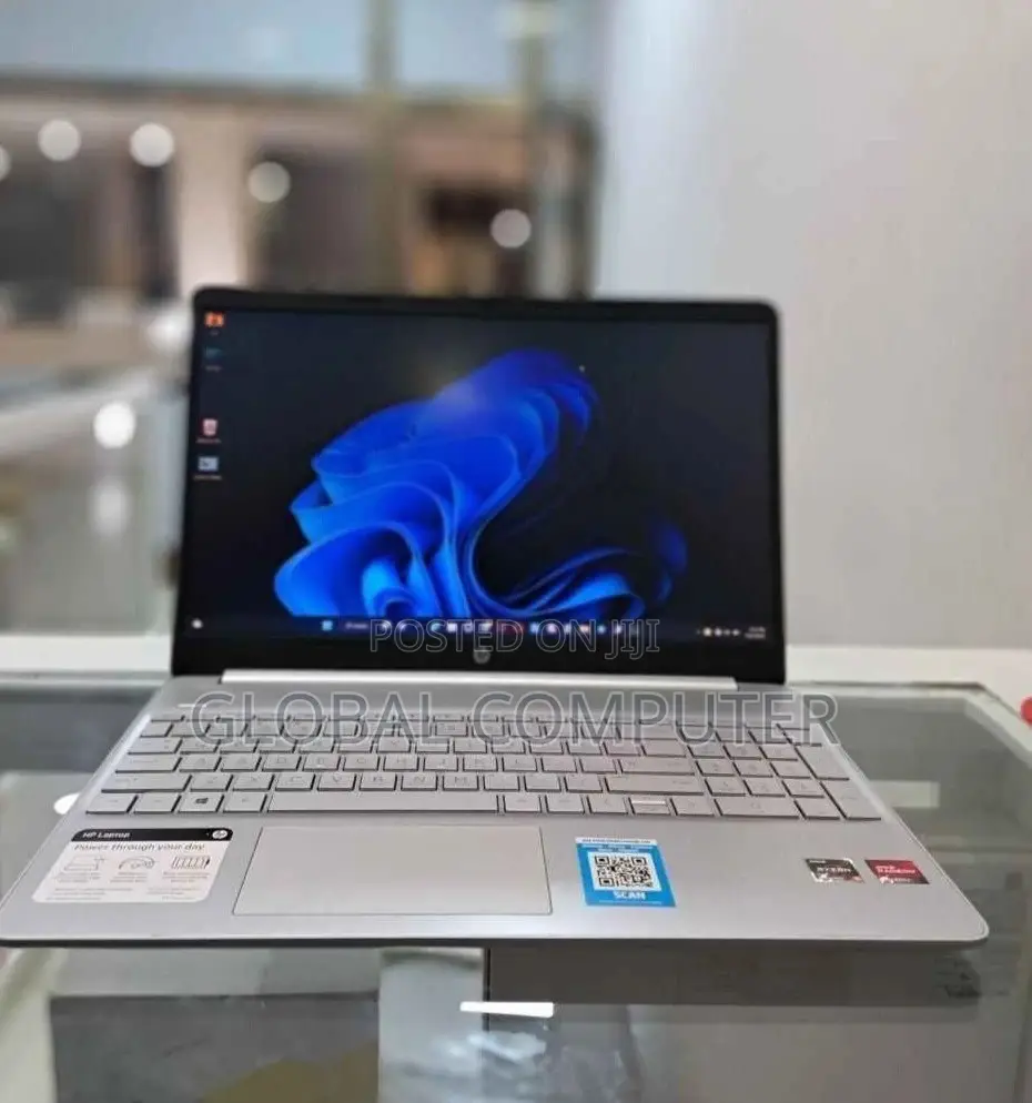 New Laptop HP Stream Notebook 8GB AMD Ryzen 5 SSD 512GB