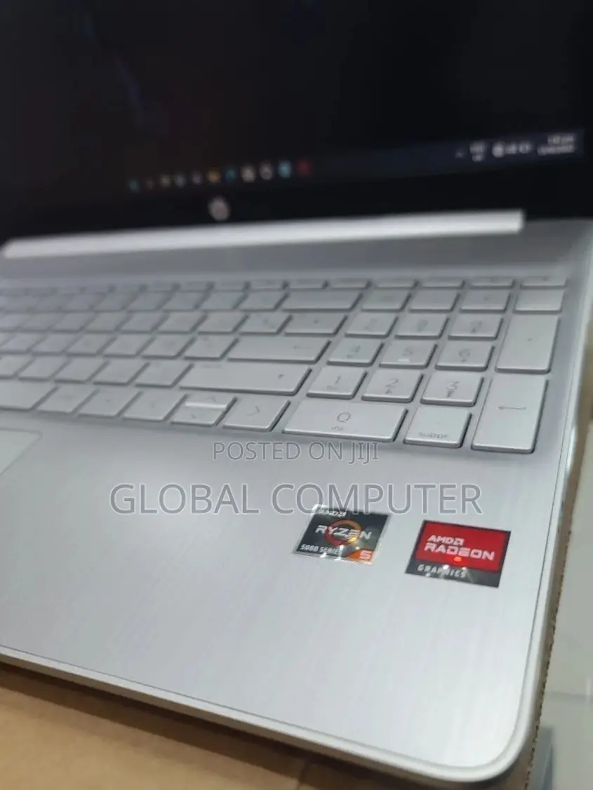 New Laptop HP Stream Notebook 8GB AMD Ryzen 5 SSD 512GB