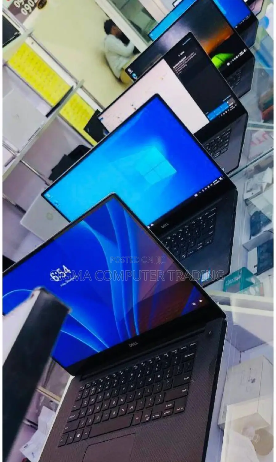 New Laptop Dell Precision 15 5520 16GB Intel Core I7 SSD 512GB